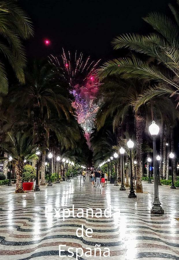 Alicante & Urban Center Екстер'єр фото